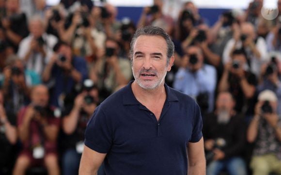 Jean Dujardin au photocall du film "Novembre" lors du 75ème Festival International du Film de Cannes, France. © Dominique Jacovides/Bestimage