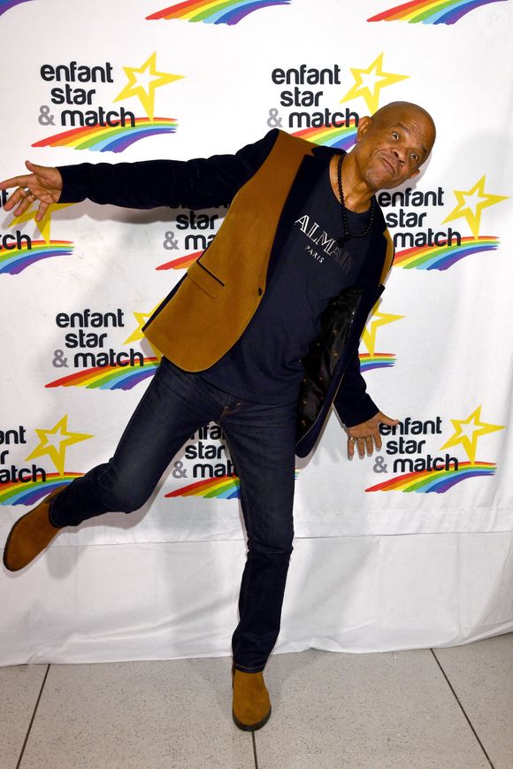 Franky Vincent durant la soirée caritative "La Nuit des Hits" au profit de l'association Enfant Star & Match à l'hôtel Aston La Scala à Nice.

© Bruno Bebert / Bestimage