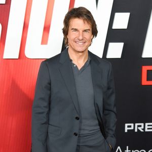 New York, NY - Tom Cruise avec des acteurs et des amis lors de la première de "Mission : Impossible - Dead Reckoning Part One" au Rose Theater du Jazz at Lincoln Center à New York.
©Backgrid USA / Bestimage