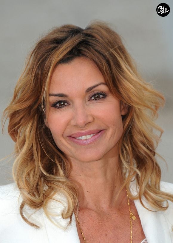 Ingrid Chauvin durant un photocall pour la 1ère édition du festival Canneseries, à Cannes, sur la plage du Gray d'Albion, le 9 avril 2018 . © Bruno Bebert / Bestimage