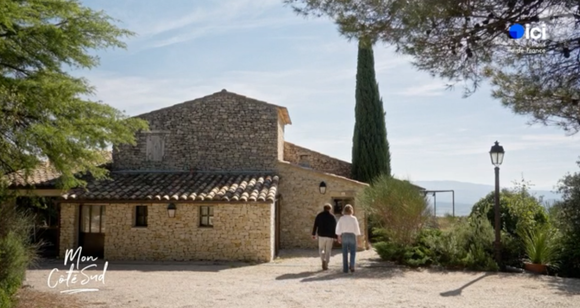 Installé à Gordes

Bénabar ouvre les portes de sa maison dans l'émission "Mon côté sud"