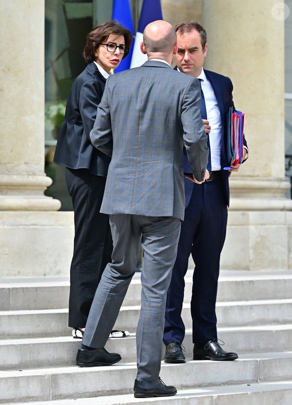 Rachida Dati, Ministre de la Culture, Sébastien Lecornu, Ministre des Armées à la sortie du conseil des ministres au palais de l'Elysée à Paris le 12 juin 2025

© Christian Liewig / Bestimage