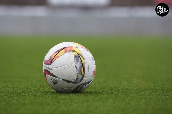 Un ancien joueur de football se reconvertit dans un autre domaine.