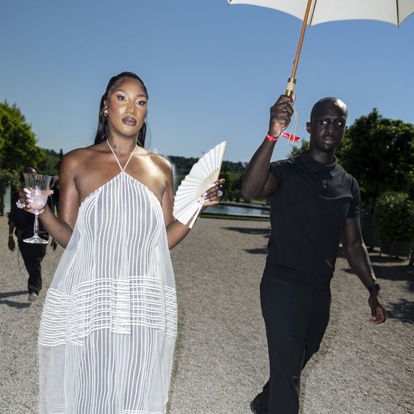Aya Nakamura au photocall du défilé Jacquemus de la mode homme Printemps/Été 2026 dans le cadre de la Fashion Week de Paris dans les jardins de l’Orangerie à Versailles, France, le 29, 2025. © Olivier Borde/Bestimage