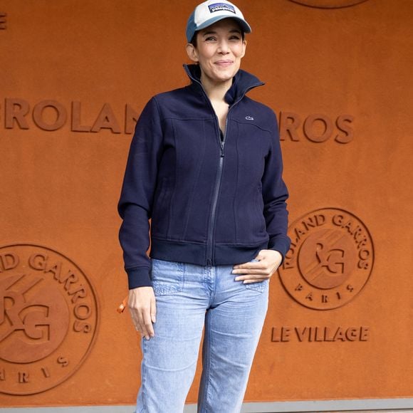 Mélanie Doutey au photocall du village lors des Internationaux de France de Tennis de Roland Garros 2026, à Paris, France, le 5 juin 2026. © Jacovides-Moreau/Bestimage
