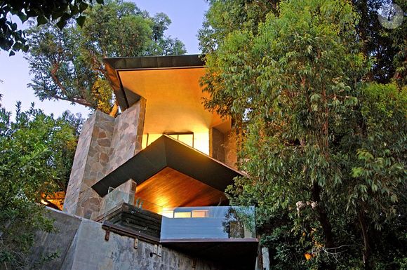 La maison Wolff, construite en 1961 dans les hauteurs d’Hollywood Hills à Los Angeles.