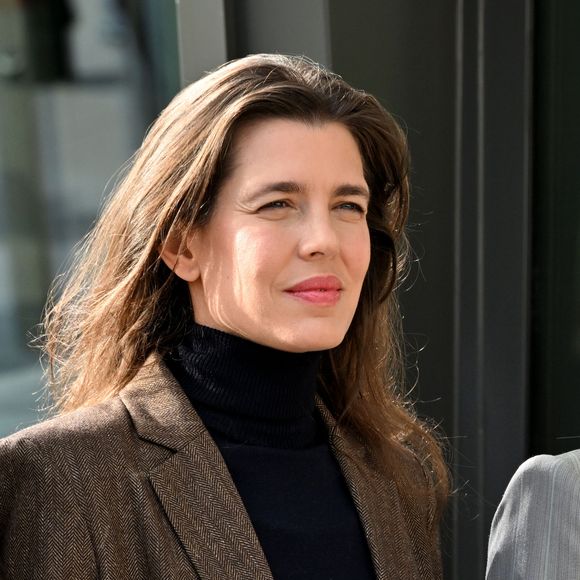 Le prince Albert II de Monaco, la princesse Caroline de Hanovre, Charlotte Casiraghi et Mélanie-Antoinette de Massy inaugurent la médiathèque Caroline à Monaco. © Bruno Bebert / Bestimage