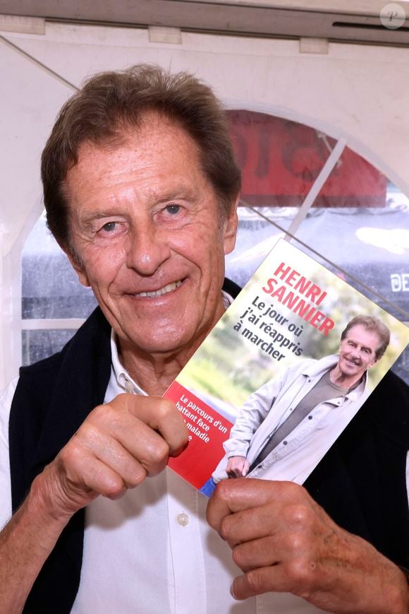 Exclusif - Henri Sannier - Les écrivains de la 37ème édition du salon du livre de Cosne-Cours-sur-Loire le 1er juin 2025.

© Cédric Perrin / Bestimage