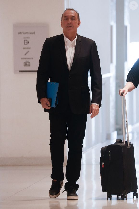 Jean-Marc Morandini fait son retour sur Europe 1, près de 10 ans après avoir quitté la radio.

Exclusif - L'animateur de radio, journaliste, présentateur de télévision et producteur français, Jean-Marc Morandini, accompagné de son avocate, maître F.Rault, arrive à la chambre correctionnelle du tribunal judiciaire de Paris Batignolles, le 14 juin 2023. © Christophe Clovis /Bestimage