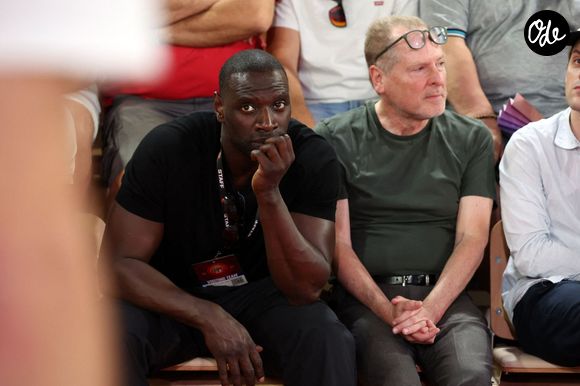 L'artiste compte bien apporter toute son expertise culturelle et marketing pour faire rayonner la franchise en France mais également à l'international.

L'acteur français et coprésident du Paris Basketball, Omar Sy, ainsi que David Kahn, assistent au quatrième match de la finale du Championnat de France Elite de basket-ball opposant l'AS Monaco au Paris Basketball, à Monaco, le 22 juin 2025. 

© Stéphane Pillaud/Psnewz/Bestimage