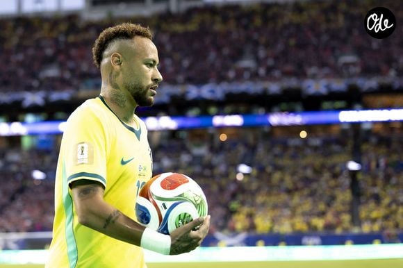 24 juin 2026 : Miami (États-Unis), 24/06/2026 – Coupe du Monde/États-Unis – Le joueur Neymar Jr. lors d'un match entre les équipes nationales du Brésil et de l'Écosse, qui a eu lieu lors de la dernière journée du Groupe C de la Coupe du Monde de la FIFA 2026, disputé au Hard Rock Stadium de Miami, ce mercredi (24). L'équipe brésilienne s'est imposée 3-0 et s'est qualifiée pour la phase suivante. (Photo : Pedro Paulo Diaz/Thenews2/Zumapress) (Crédit image : © Pedro Paulo Diaz/TheNEWS2 via ZUMA Press Wire)