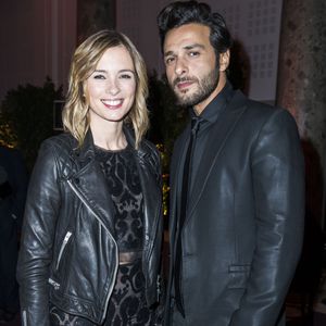 L'artiste y présente sa nouvelle tournée hybride et électro-rock, intitulée Psycho Fuzz.
Maxim Nucci (Yodelice) et sa compagne Isabelle Ithurburu - Dîner de gala du 70ème anniversaire des amis de CARE à l'espace Cambon à Paris, France © Olivier Borde/Bestimage
