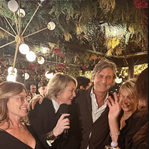 Luana Belmondo s’est offert une belle fête dans le très chic restaurant Parnaso, entourée de nombreux amis

Luana Belmondo fête ses 54 ans bien entourée à Rome - Instagram