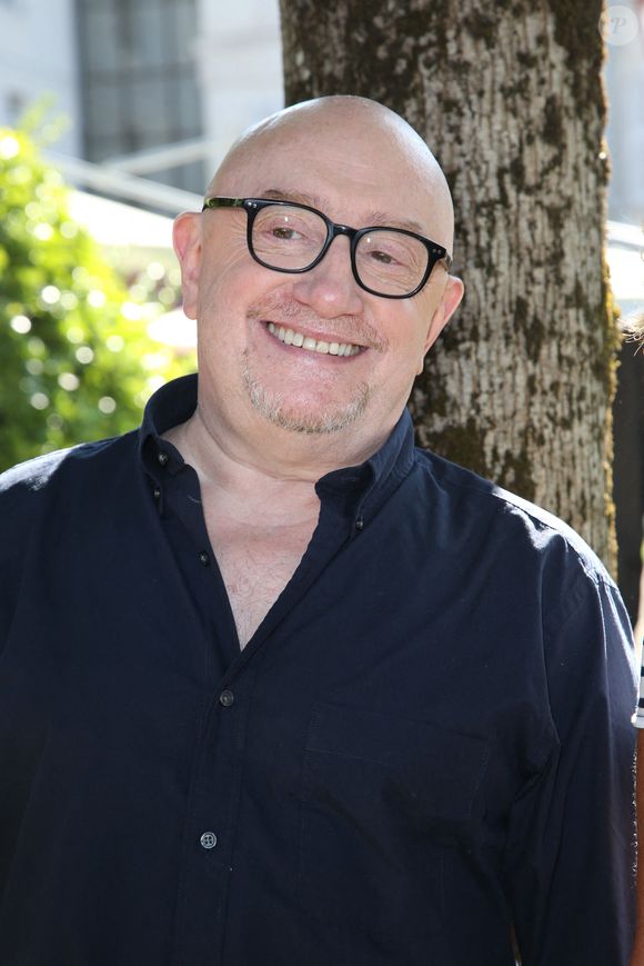 Mais le jackpot reste son cachet pour le troisième volet des Bronzés, amis pour la vie !


Michel Blanc vu au photocall Voyez Comme On Danse dans le cadre du 11e Festival du film d'Angoulême à Angoulême, France, le 22 août 2018. Photo by Jerome Domine/ABACAPRESS.COM