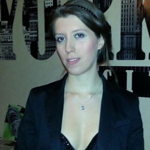 Le 15 décembre, Delphine a vécu une journée rythmée entre démarches personnelles et visites amicales.

Delphine Jubillar, photo publiée sur Facebook.
