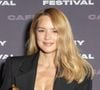 Virginie Efira poursuit son marathon mode aux États-Unis après la Fashion Week parisienne.

Virginie Efira reçoit le MVFF Acting Award lors de la projection de All of a Sudden, dans le cadre de la 49e édition du Mill Valley Film Festival, au Smith Rafael Film Center à San Rafael, en Californie. © Picture Happy/imageSPACE via ZUMA Press / Bestimage Wire / Bestimage