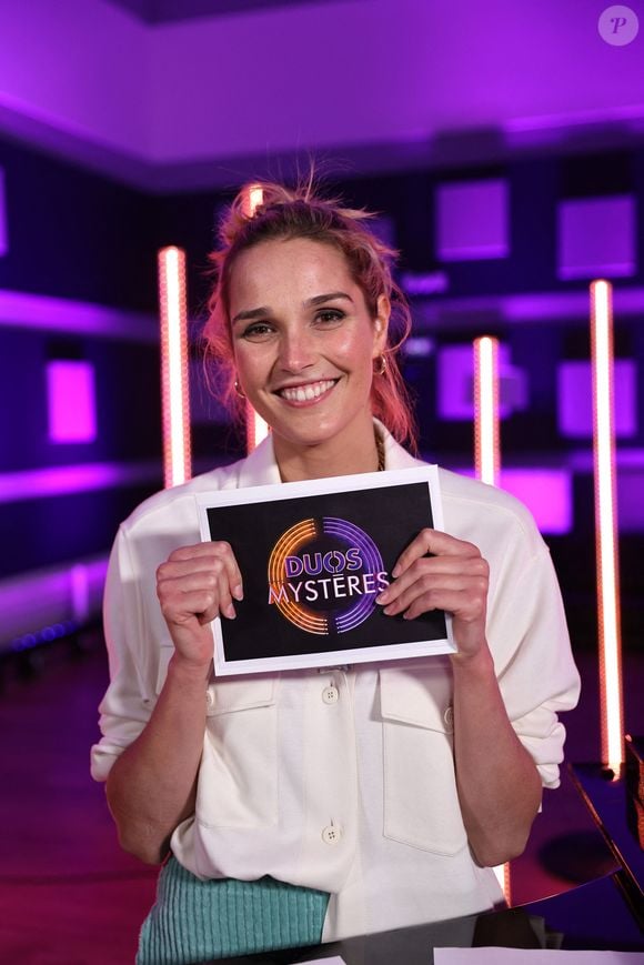 Exclusif - Camille Lou - Enregistrement de l'émission "Duos Mystères" à la Seine Musicale à Paris, qui sera diffusée le 26 février sur TF1. Le 1er février 2021.
© Gaffiot-Moreau / Bestimage