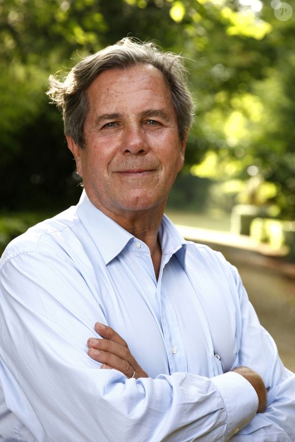 Jean-Louis Debre à La Foret des Livres 2008 à Paris. JLPPA / Bestimage