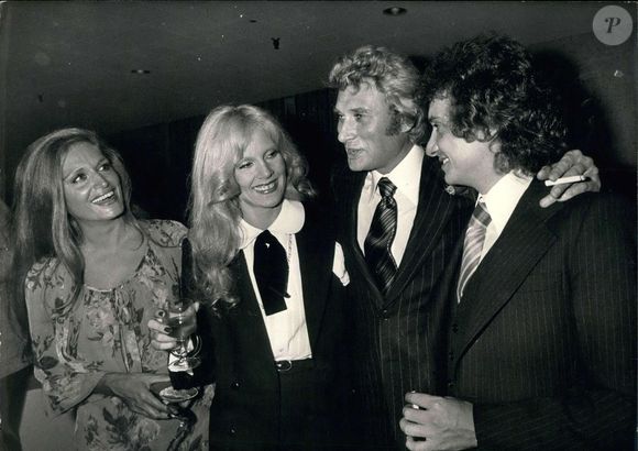 Sylvie Vartan, Johnny Hallyday, Michel Sardou et Dalida, le 13 octobre 1977. Photo  Alamy/Abaca
