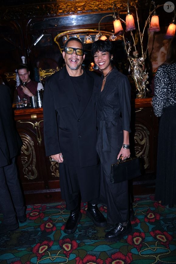 “Comme la mauvaise foi est un muscle chez moi, quand j’entame une deuxième saison d’une série dont j’ai déjà vu la première il y a longtemps…”, raconte JoeyStarr

JoeyStarr (Joey Starr) et sa compagne Pauline Latchoumanin lors de la soirée Omar Harfouch "Dîner chez Maxim's" à Paris le 9 octobre 2024. © Rachid Bellak / Bestimage