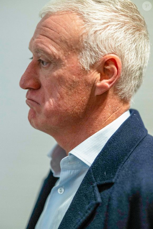 Didier Deschamps est sélectionneur depuis 2012. Ses choix tactiques et humains divisent

Didier Deschamps - Arrivées au tribunal correctionnel de Paris en marge du procès en diffamation entre Didier Deschamps et Daniel Riolo. Le procès en diffamation opposant Didier Deschamps à Daniel Riolo s’est ouvert le 20 novembre 2025 devant la XVIIe chambre du tribunal correctionnel de Paris 

© Pierre Perusseau/Bestimage