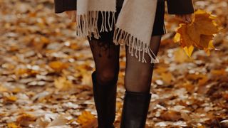 Ni mocassins ni bottines : cet automne 2026, on craque pour ce modèle de bottes, élégantes et intemporelles