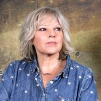 "On me répondait non !" : Laurence Boccolini raconte les obstacles qu’elle a rencontrés à la télévision à cause de son apparence