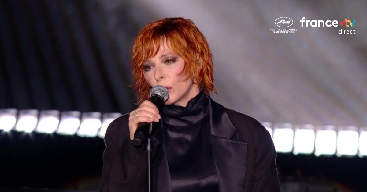 Mylène Farmer fait sensation à l'ouverture du Festival de Cannes avec un titre inédit, Juliette Armanet très touchée par sa prestation