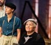 Mimie Mathy a précisé : "Après les quatre heures de show, on se retrouve le soir à l'hôtel pour une troisième mi-temps, à nos frais".
Exclusif - Alexandra Chouraqui et Mimie Mathy à l'enregistrement de l'émission "La Fine Equipe : Le retour !" à Paris, le 3 novembre 2022.
Photo : Cyril Moreau-Tiziano / Da Silva / Bestimage