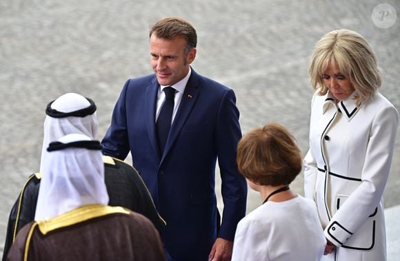 Le président Emmanuel Macron et sa femme Brigitte Macron lors de la cérémonie du 14 juillet 2025 à Paris

© Christian Liewig / Bestimage