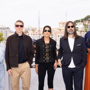 Laura Samani, Thomas Cailley, Leïla Bekhti, Khaled Mouzanar et Angele Diabang au Photocall du jury "Un Certain Regard" lors du 79ème Festival International du Film de Cannes, le 13 mai 2026.
© Jacovides / Moreau / Bestimage
