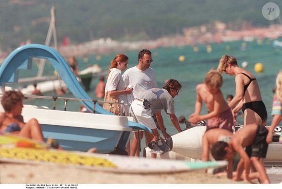 Arthur et Léa Vigny à Saint Tropez ANGELI-GARCIA / BESTIMAGE