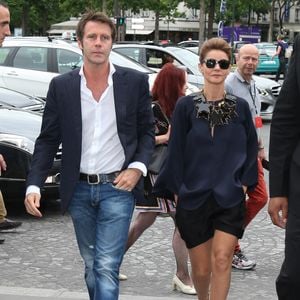 Le prince Emmanuel Philibert de Savoie et son épouse Clotilde Courau - People arrivant au défilé Haute-Couture Automne-Hiver 2013/2014 "Armani Prive" au Palais de Chaillot a Paris, le 2 juillet 2013. Marc Ausset Lacroix / Bestimage