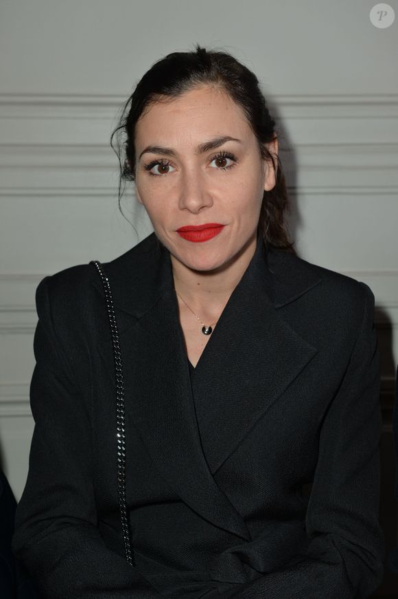 Elle a partagé des indices sur Instagram, notamment autour d’un projet d’écriture.

Olivia Ruiz - Photocall du défilé de mode Prêt-à-Porter automne-hiver 2019/2020 "Guy Laroche" à Paris. Le 27 février 2019
© Veeren-CVS / Bestimage