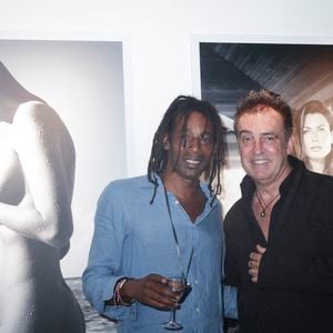 Julien Voulzy, Antoine Verglas - Isabelle Camus a organisé pour son ami photographe Antoine Verglas, le vernissage de l'exposition éphémère de ses photographies à la Galerie La Hune en partenariat avec YellowKorner le 4 juillet 2023. © Jack Tribeca/Bestimage