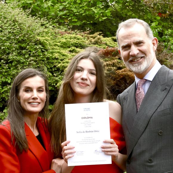 Le roi Felipe VI et la reine Letizia d'Espagne accompagnent l'infante Sofia lors de sa remise de diplômes à l'UWC Atlantic College le 24 mai 2025

Casa SM El Rey/Agence-Bestimage