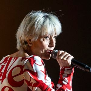 Lio lors du concert de la tournée "Les Années 80" à Lyon, le 13 décembre 2025.
© Sandrine Thesillat / PsnewZ / Bestimage