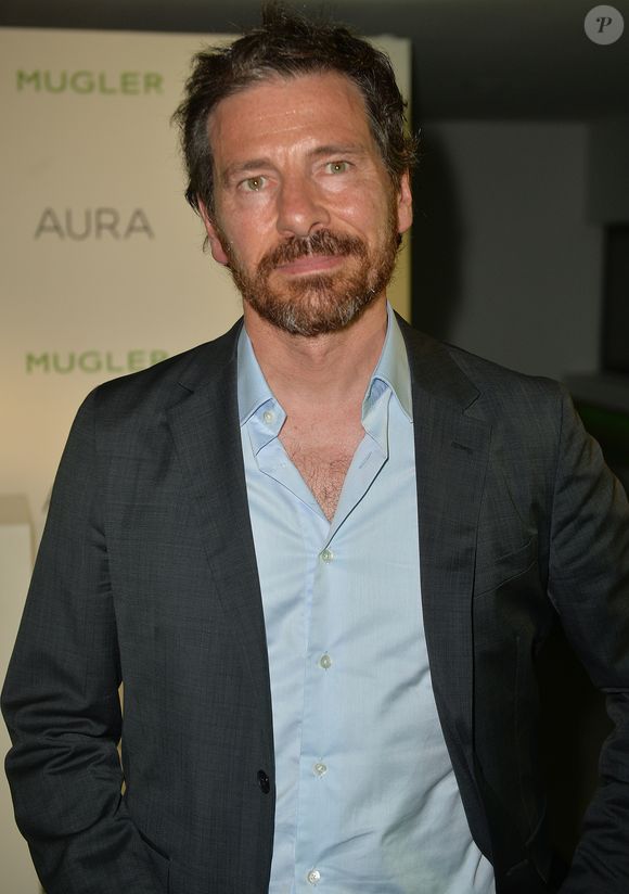 Alexandre Kara ( directeur de l'information de France Télévisiosn ) - Lancement du nouveau parfum "Aura" de Thierry Mugler à l'hôtel Salomon de Rothschild, Paris le 15 juin 2017. © Veeren/Bestimage
