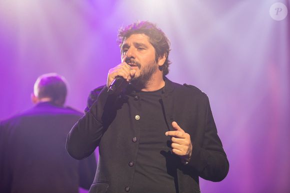 Les faits se sont déroulés en Corse à la suite d'un concert caritatif donné par Patrick Fiori.

Patrick Fiori - Concert caritarif "Rêves de Gosse" organisé par l'association "Les Chevaliers du Ciel" au théâtre des Champs-Elysées à Paris le 9 octobre 2019. © Jeremy Melloul/Bestimage