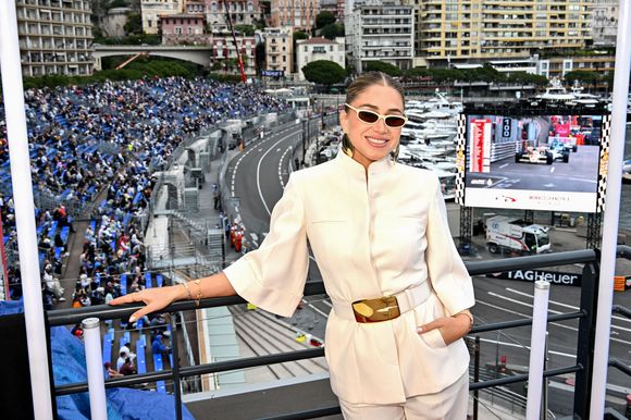 Alexandre Grimaldi, le fils du prince de Monaco et de N.Costes, avec Paul Pogba et sa femme Maria Zulay Pogba lors du 15ème Grand Prix de Monaco Historique, le 26 avril 2026. 
© Bruno Bebert / Bestimage