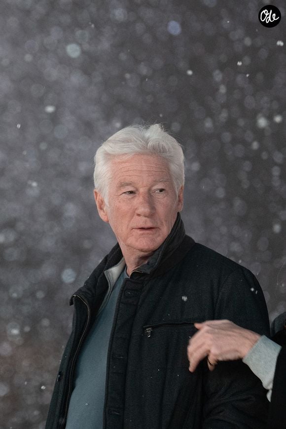 Richard Gere assiste à la cérémonie d'illumination de Noël à Murcie, en Espagne, le 28 novembre 2025. © Yasky Lalo/Bestimage