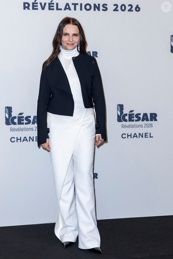 Juliette Binoche - Photocall du dîner des Révélations César 2026 à l'Elysée Montmartre à Paris, France, le 19 janvier 2026.
 
© Olivier Borde / Bestimage