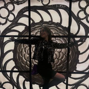 Nathalie Péchalat profitant d'un séjour à l'hôtel Lutétia, palace parisien. Décembre 2024.