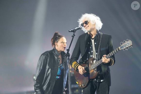 Anne Sila et Louis Bertignac sur la scène du concert solidaire pour les enfants de la guerre "Ensemble à l'Olympia" à Paris présenté par EliseCare le 10 février 2025.

© Jack Tribeca / Pierre Perusseau / Bestimage
