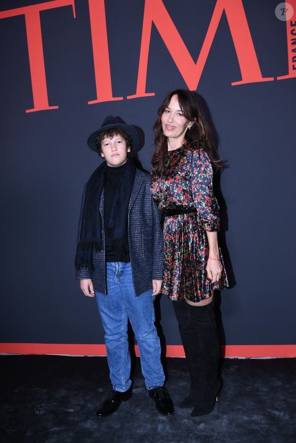 Dolores Chaplin et son fils Akilles - Soirée de lancement de l'édition française du magazine Time au Petit Palais à Paris le 15 décembre 2025.
© Rachid Bellak / Bestimage