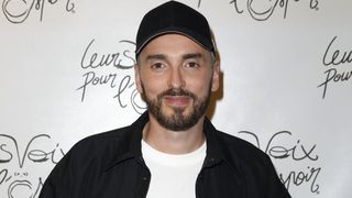 Christophe Willem ne voulait pas "être en représentation" : le chanteur a quitté Paris après 4 ans pour un endroit qui lui est familier