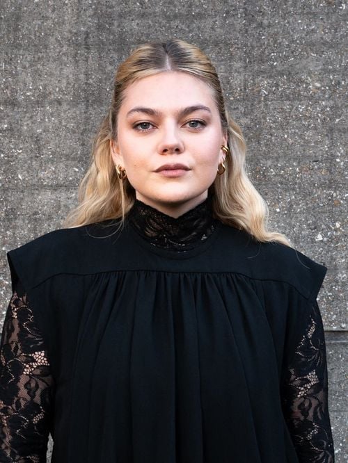 Quelques jours après son mariage avec Florian Rossi, Louane prend un nouveau tournant dans sa carrière