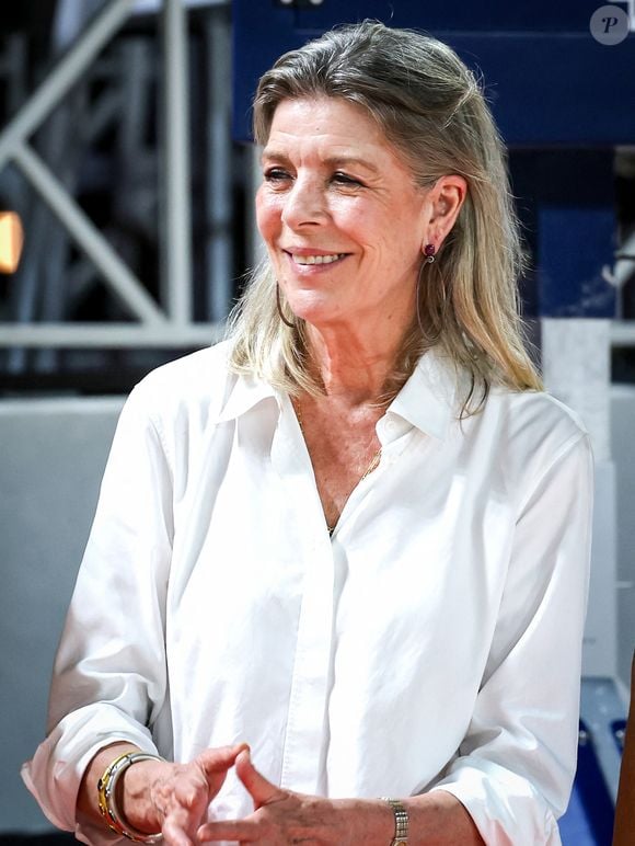 La princesse Caroline de Hanovre lors de la première journée du Longines Global Champions Tour Monaco sur le port Hercule à Monte-Carlo, Monaco, le 3 juillet 2025. © Claudia Albuquerque/Bestimage