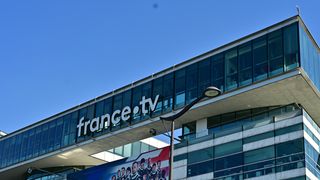Il revient ce lundi ! Un animateur licencié de France Télévisions il y a 8 ans se lance dans un autre univers