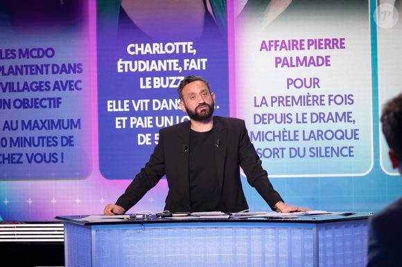 Dans la dépêche AFP, on apprend également que Cyril Hanouna a "une volonté affirmée de changer de discours" et "l'animateur s'affiche aujourd'hui clairement comme un joueur d'équipe", estiment ainsi David Larramendy, président du groupe, et Hervé Béroud, directeur de l'information

Exclusif - Cyril Hanouna, sur le plateau de l’émission « TPMP » présentée par C.Hanouna et diffusée en direct sur Youtube et sur toutes les box (SFR, FREE, Bouygues, MyCanal etc), Paris, France, le 25 mars 2025. © Jack Tribeca / Bestimage